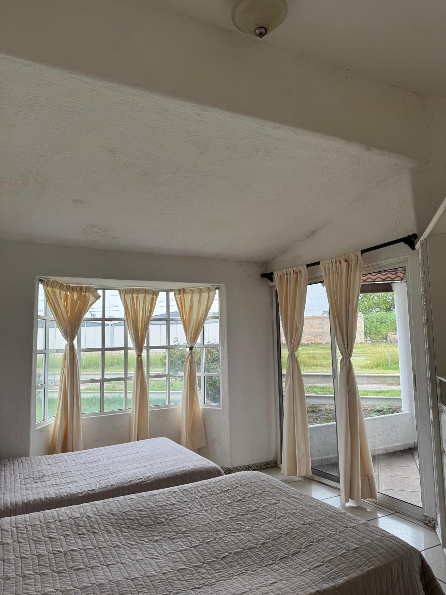 Villa Residencial Aereo Albatros Tequesquitengo Esterno foto