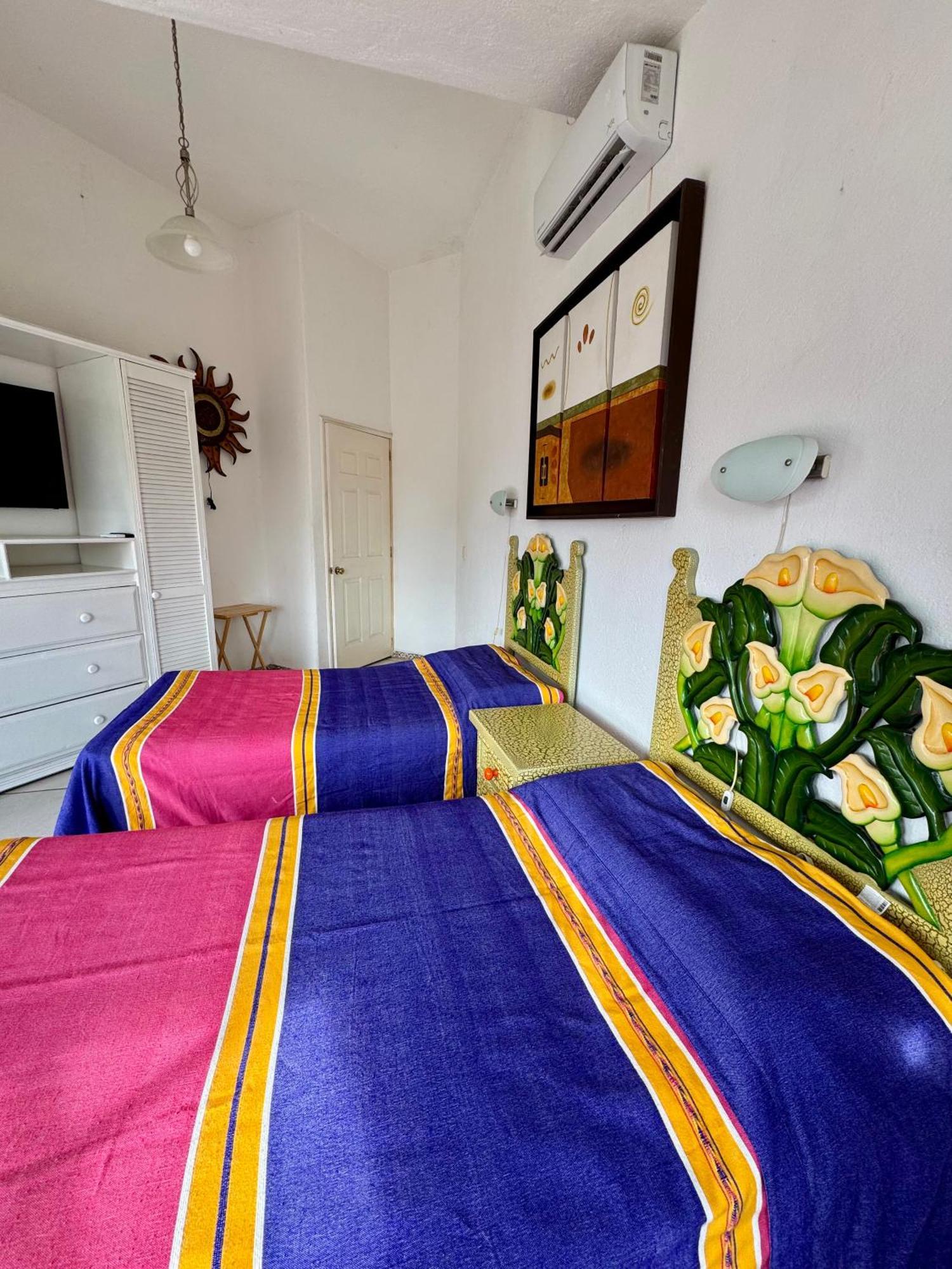 Villa Residencial Aereo Albatros Tequesquitengo Esterno foto